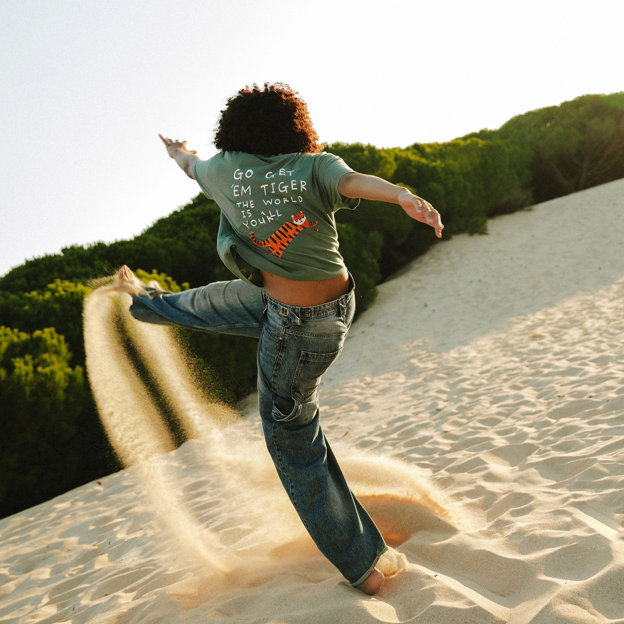 The world is all yours Cropped Tee